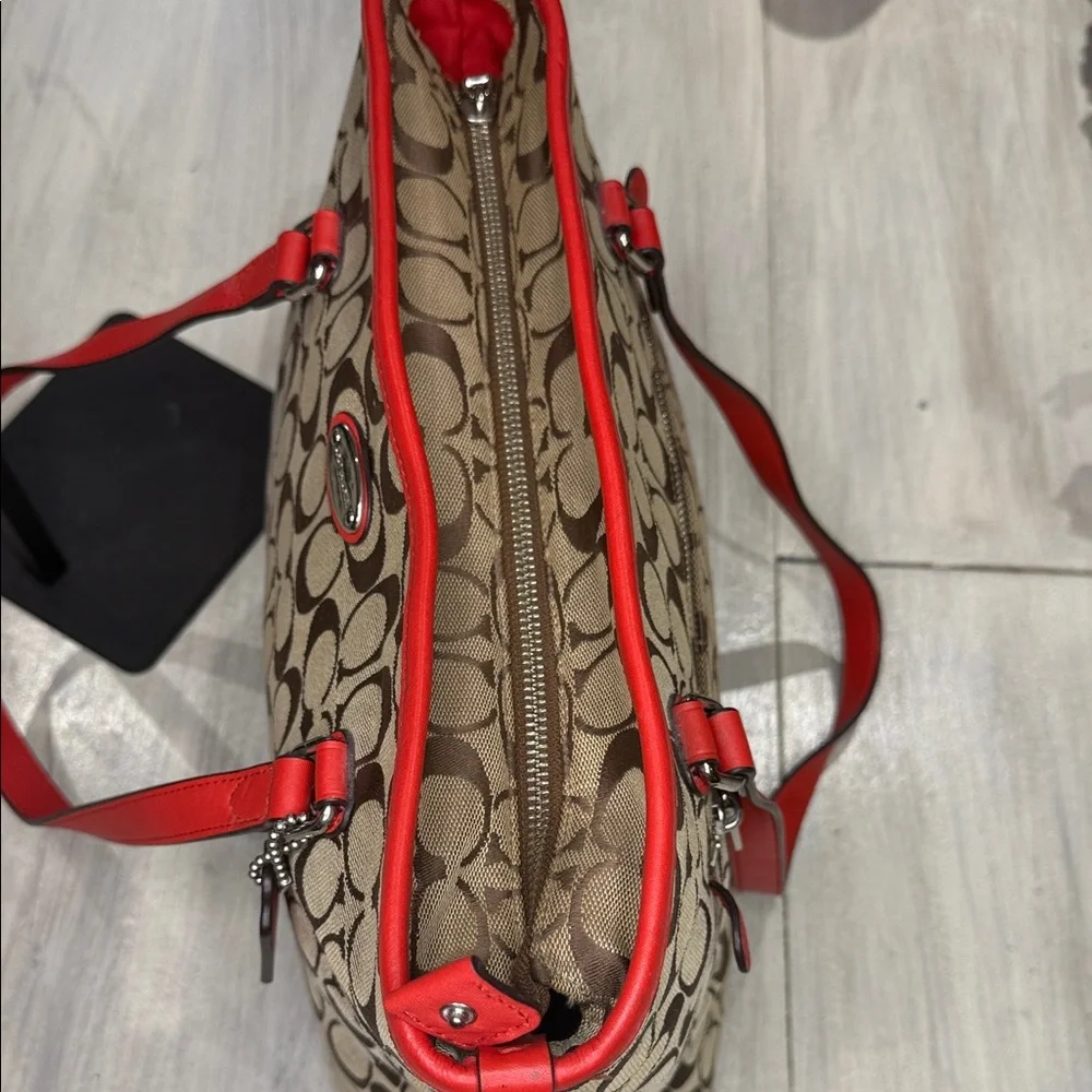 Coach Brown and Red Signature Shoulder Tote Bag-EUC